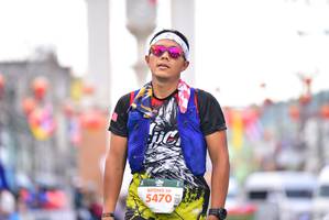 BIB: 5470
                            <button type="button" onclick="openModal(21797139)" class="btn btn-primary btn-sm float-right btn-popup" data-toggle="modal" data-target=".modal-high-quality">
                        <i class="fas fa-shopping-cart"></i> Add to Cart
                    </button>
                                            <button type="button" onclick="isThisMe(21797139, true)" class="btn btn-success btn-sm float-right btn-popup btn-isme hidden" data-toggle="tooltip" data-placement="bottom" title="นี่คือรูปของคุณใช่ไหม คลิกที่นี่เพื่อเอาเข้าอัลบั้ม">
                        <i class="fas fa-plus"></i> Add to album
                    </button>
                    <button type="button" onclick="isThisMe(21797139, false)" class="btn btn-warning btn-sm float-right btn-popup btn-isnotme hidden">
                        <i class="fas fa-ban"></i> Remove from album
                    </button>